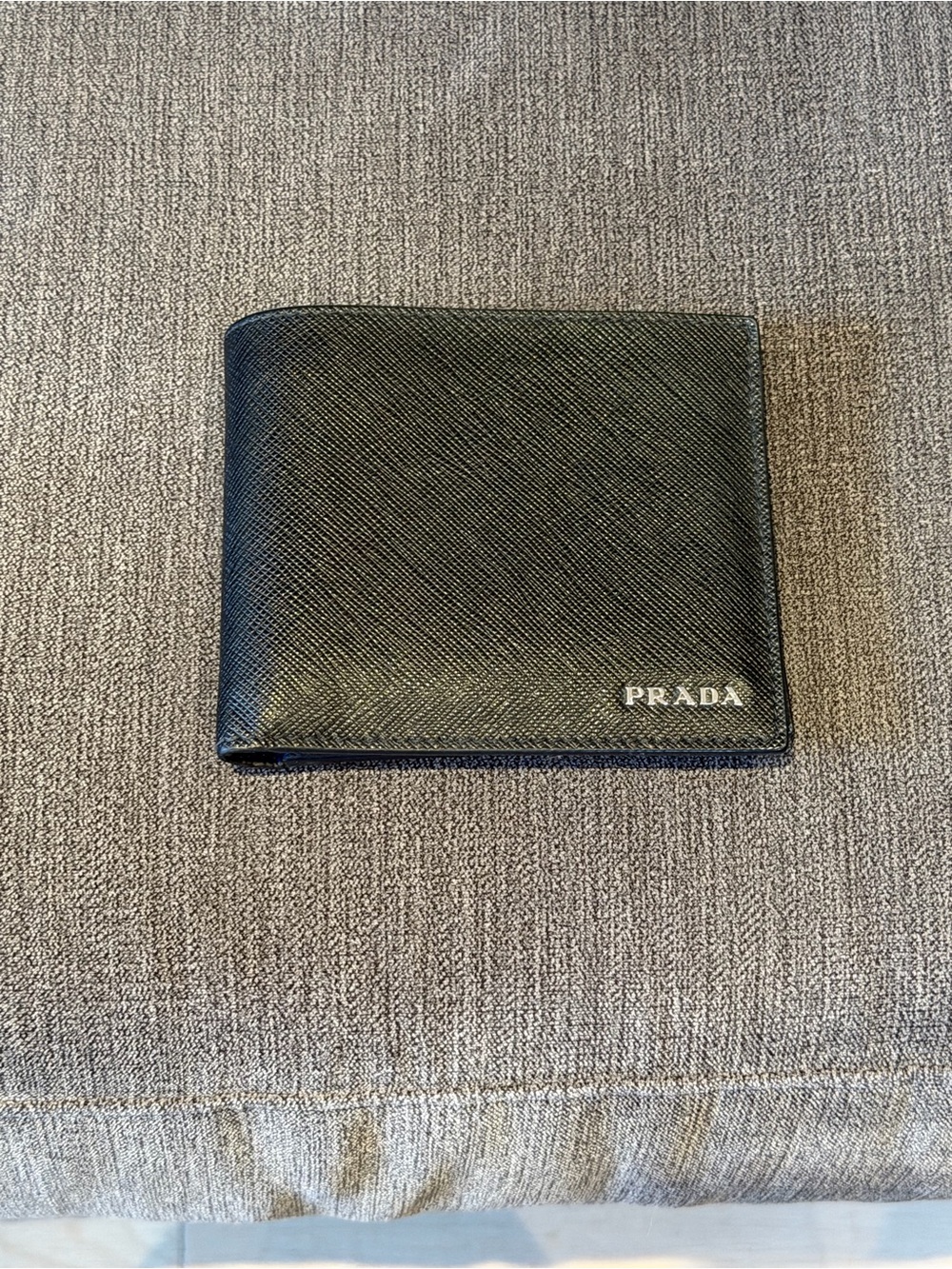 Authentic Prada Black Saffiano Leather Bi-Fold Men’s Wallet
